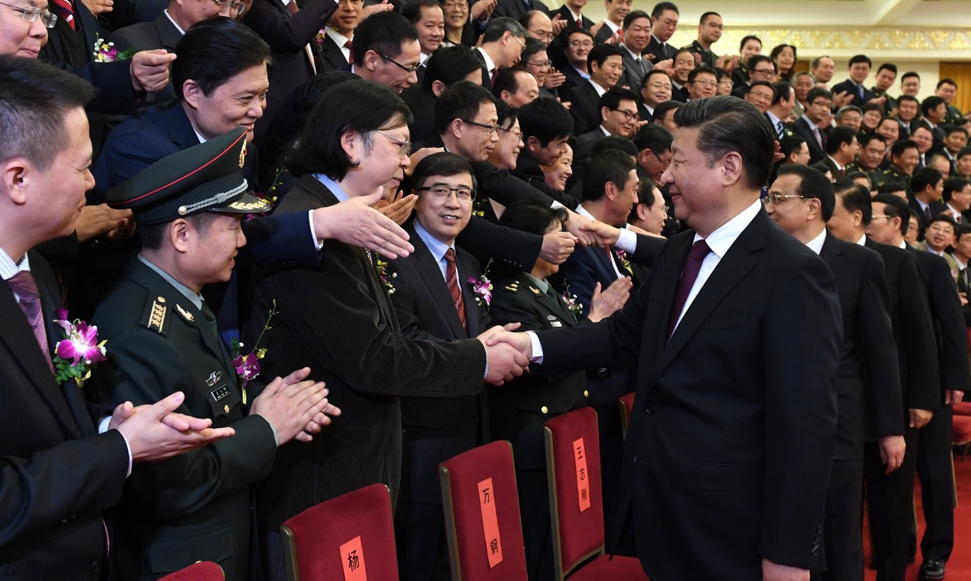 力学中强非线性.jpg